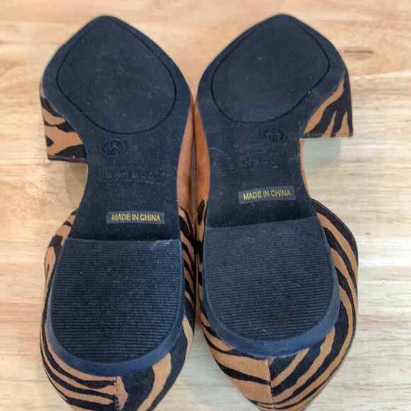 Bamboo half zebra stripe half solid brown and black flat shoes size 7.5 - Picture 7 of 7